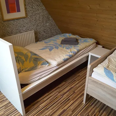 Krio Nicola Rothfuchs 1 Lejlighed